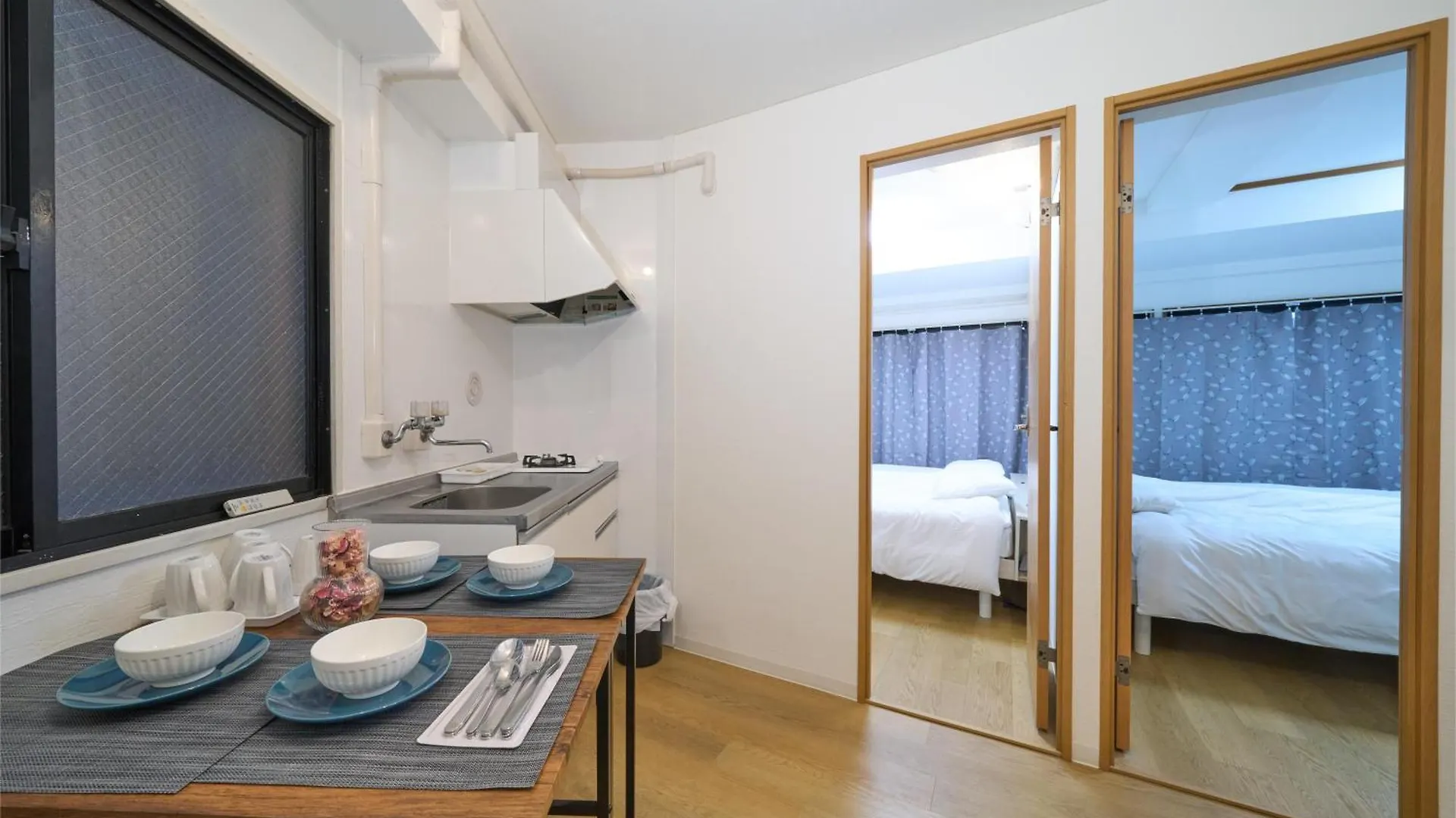 Aurora 3 Apartment Tokyo 0*,